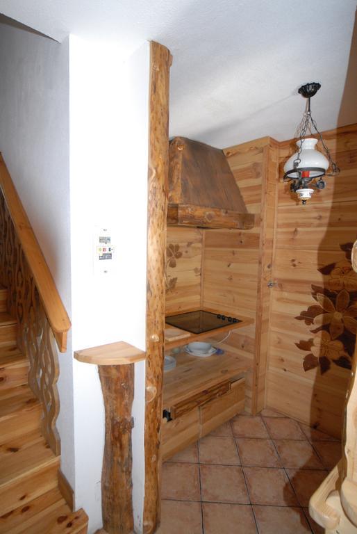 Cromotherapy Apartment Breuil-Cervinia Exterior photo